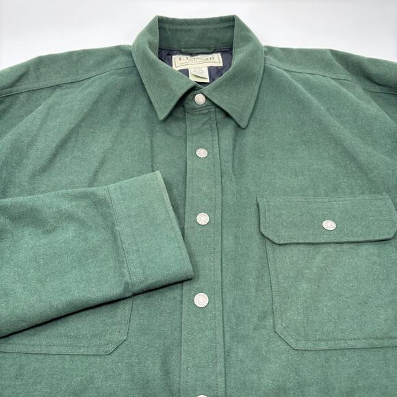L.L. Bean Mens XL Solid Green Quilted Lined Sanp Button Long Sleeve Shirt Jacket - Picture 1 of 6